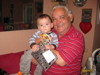 Regalo a mi abuelo Salvador...papa de mi papa